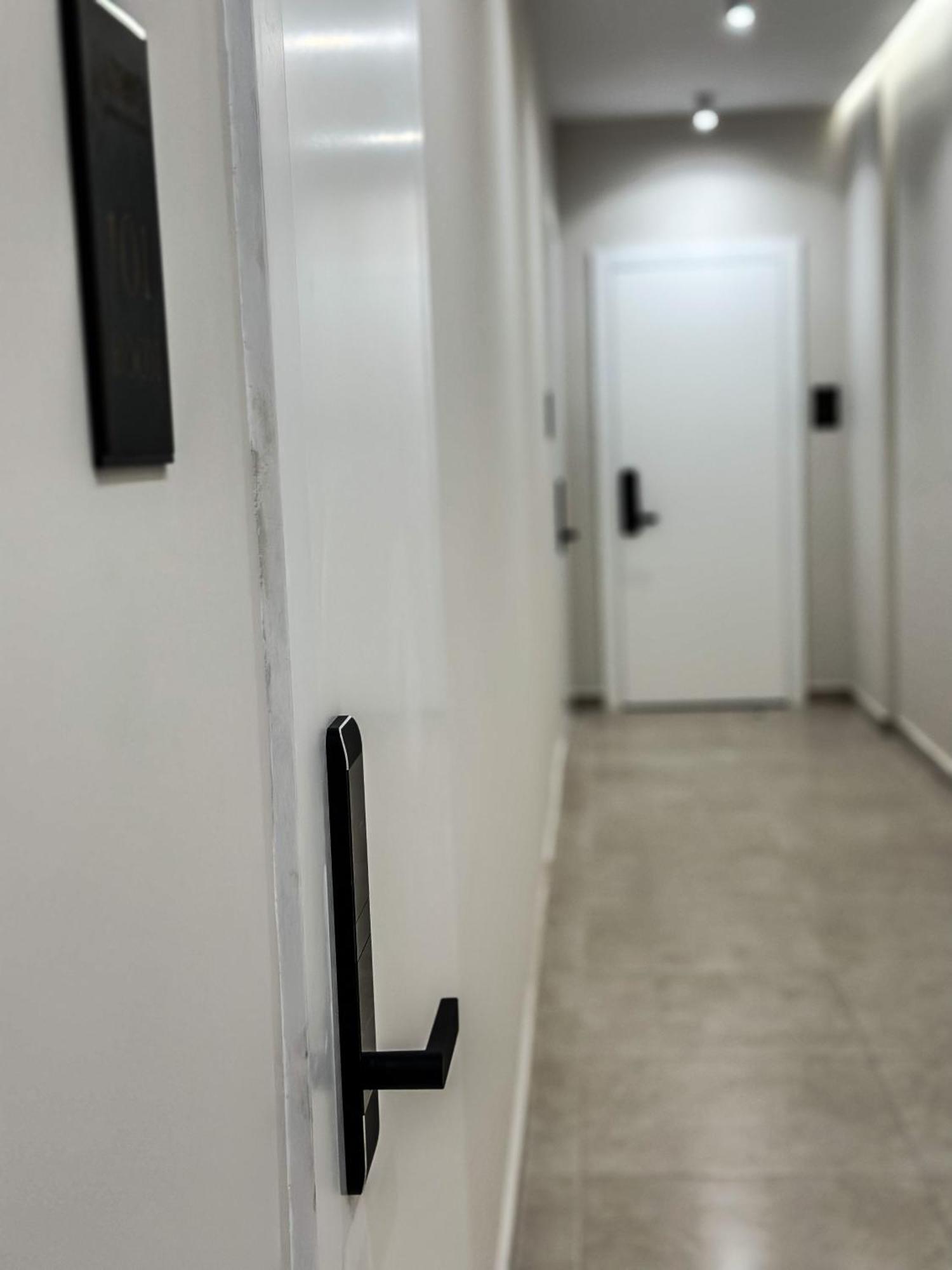 Alexander Rooms & Apartments Durrës 외부 사진