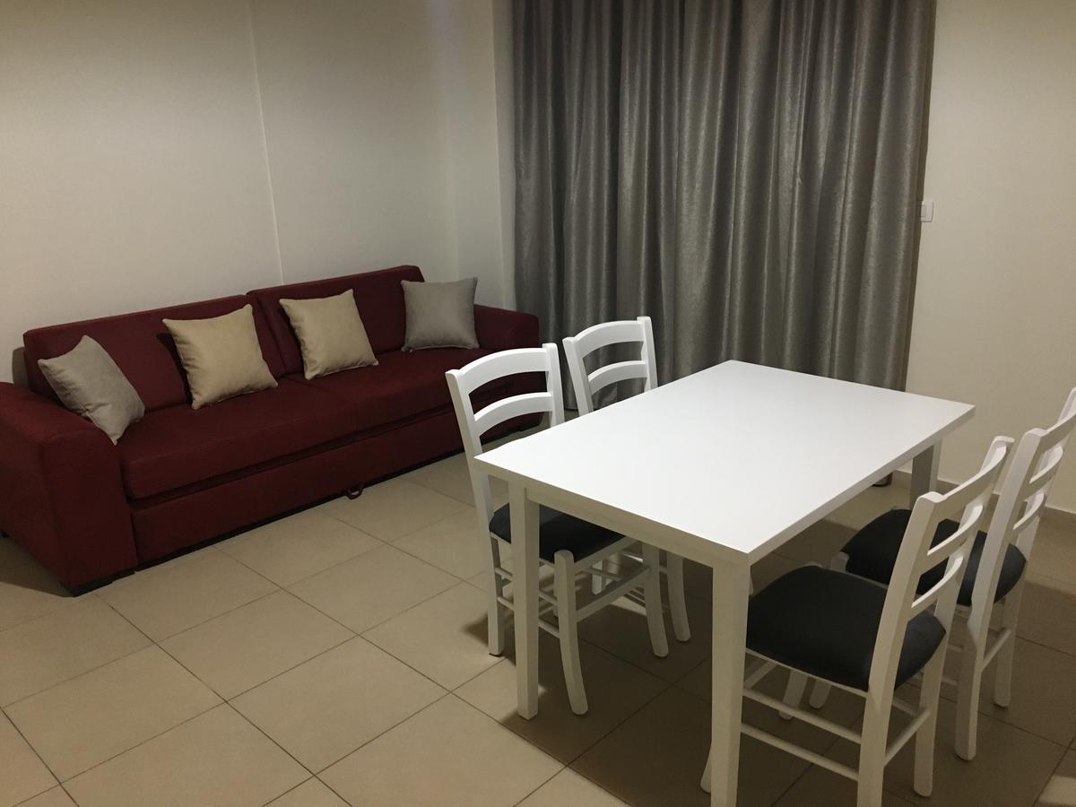Alexander Rooms & Apartments Durrës 외부 사진