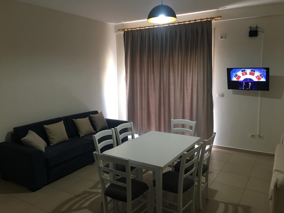 Alexander Rooms & Apartments Durrës 외부 사진