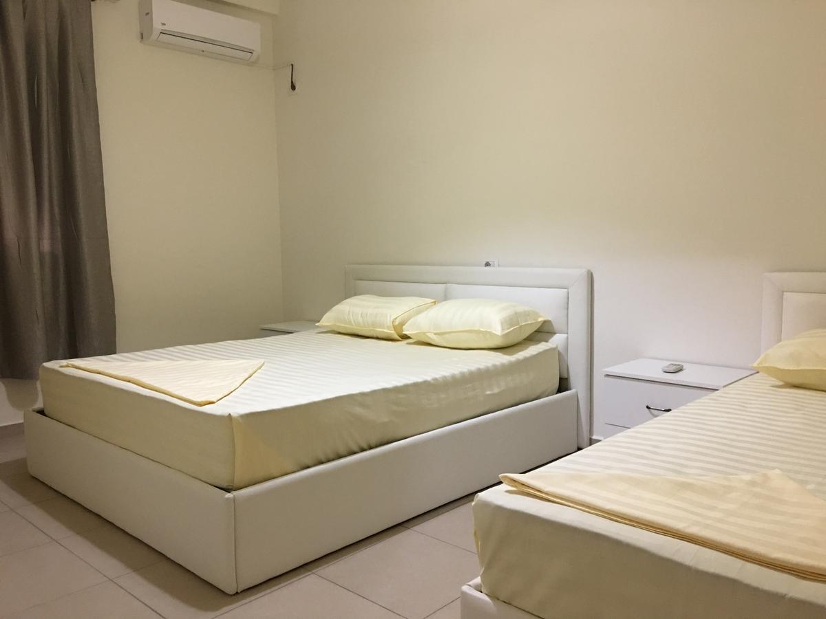 Alexander Rooms & Apartments Durrës 외부 사진