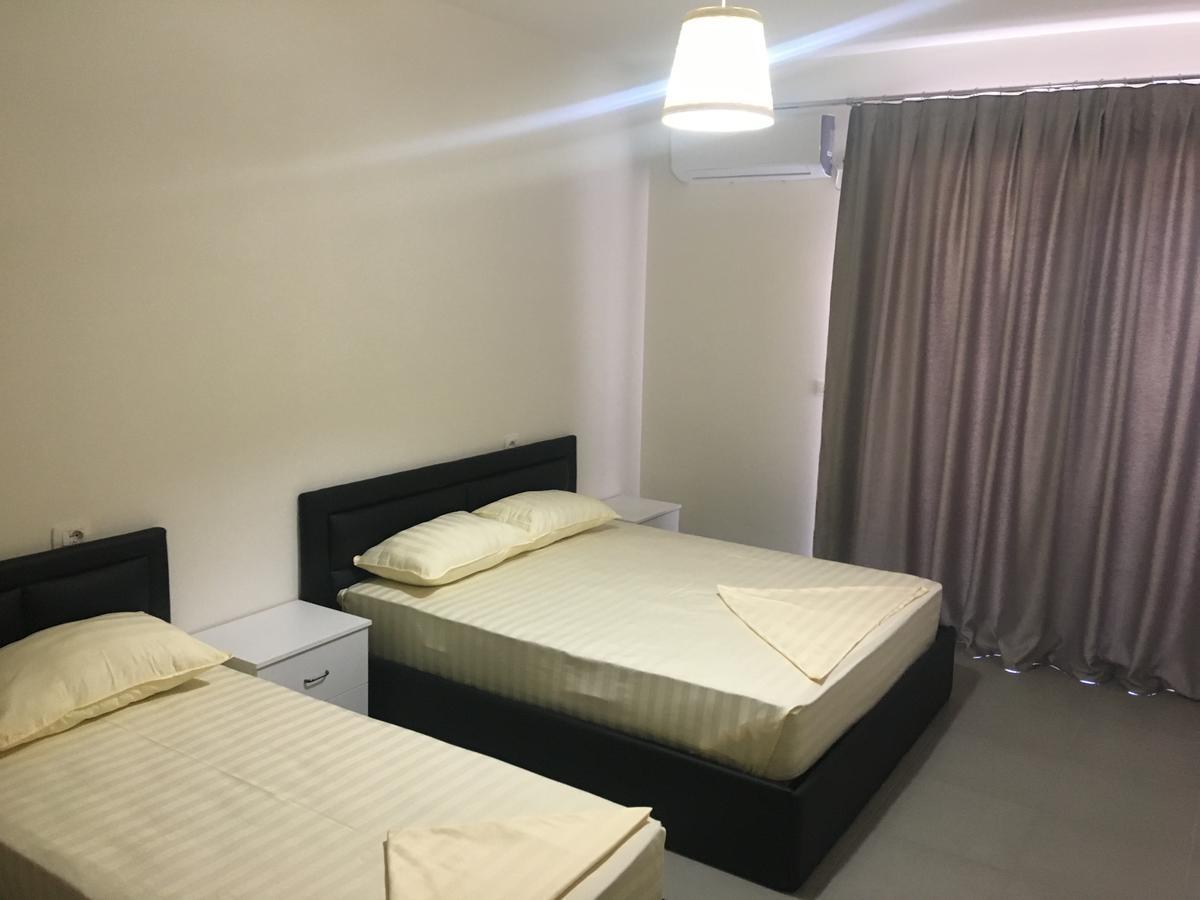 Alexander Rooms & Apartments Durrës 외부 사진