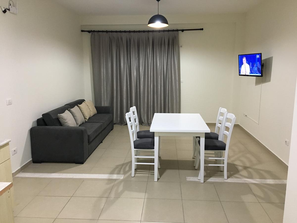 Alexander Rooms & Apartments Durrës 외부 사진