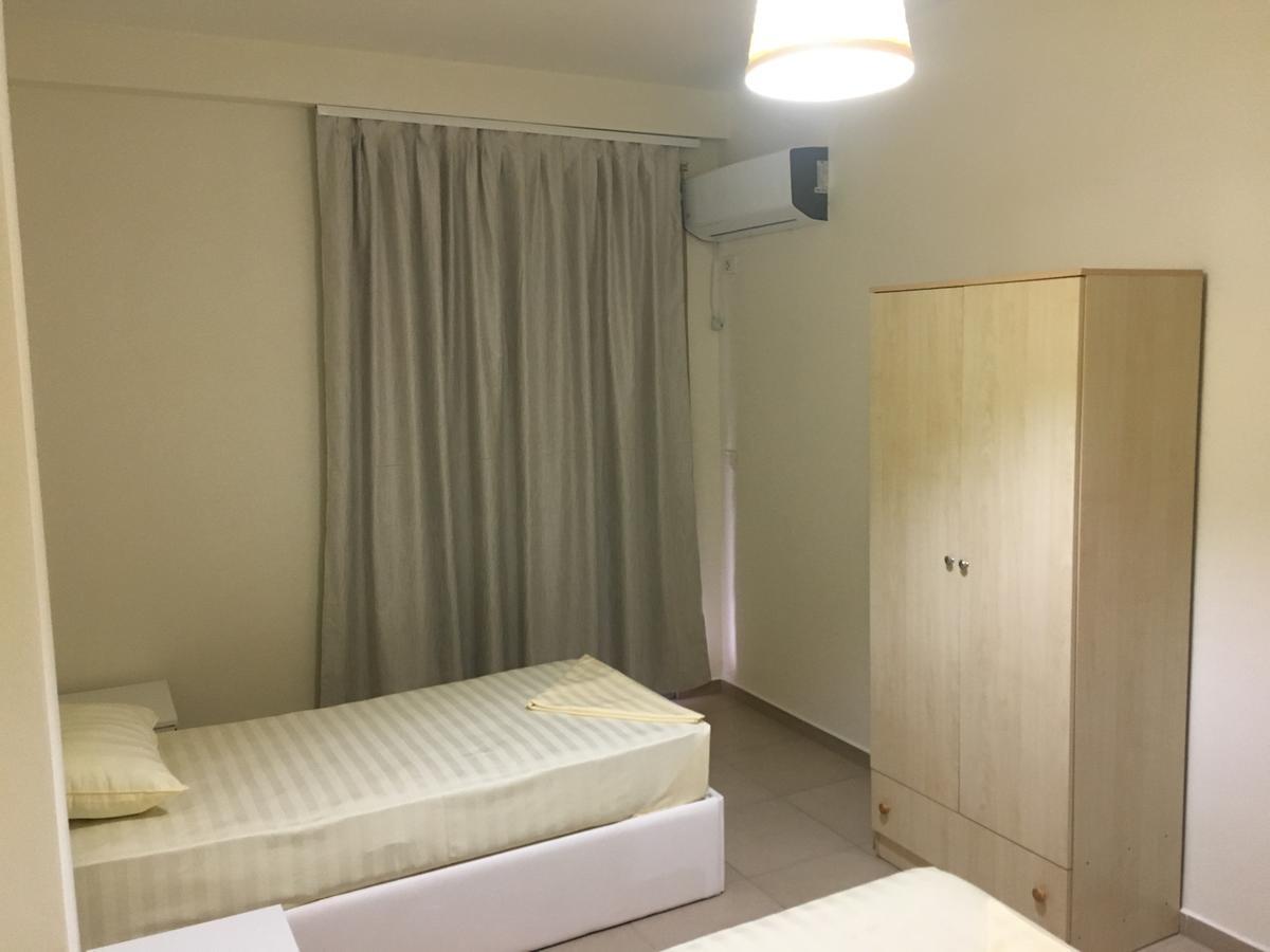 Alexander Rooms & Apartments Durrës 외부 사진